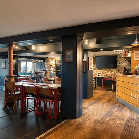 Lifeboat Inn เซนต์ไอฟส์ ภายนอก รูปภาพ