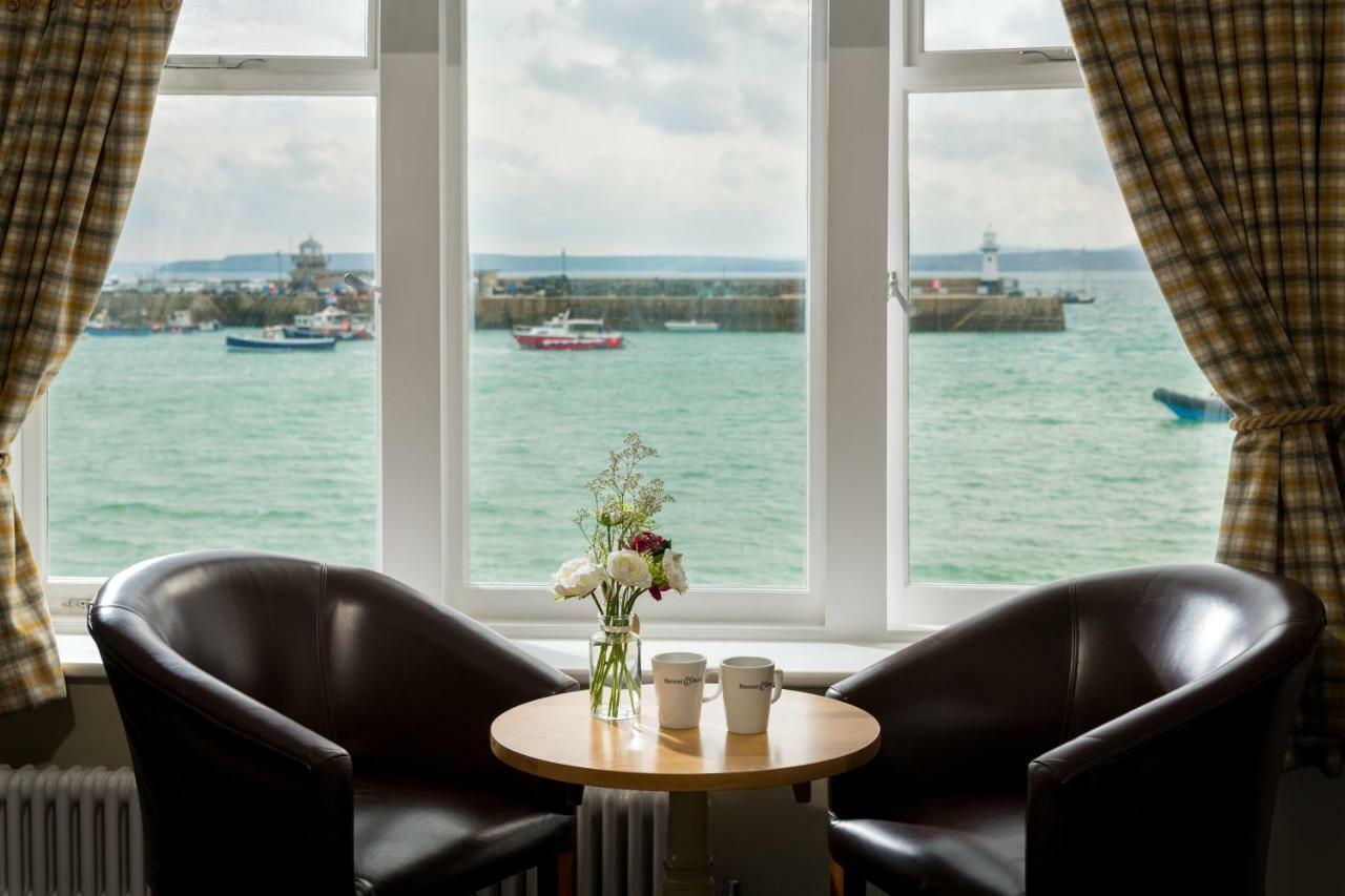 Lifeboat Inn เซนต์ไอฟส์ ภายนอก รูปภาพ